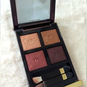 Comfort eyeshadow quad